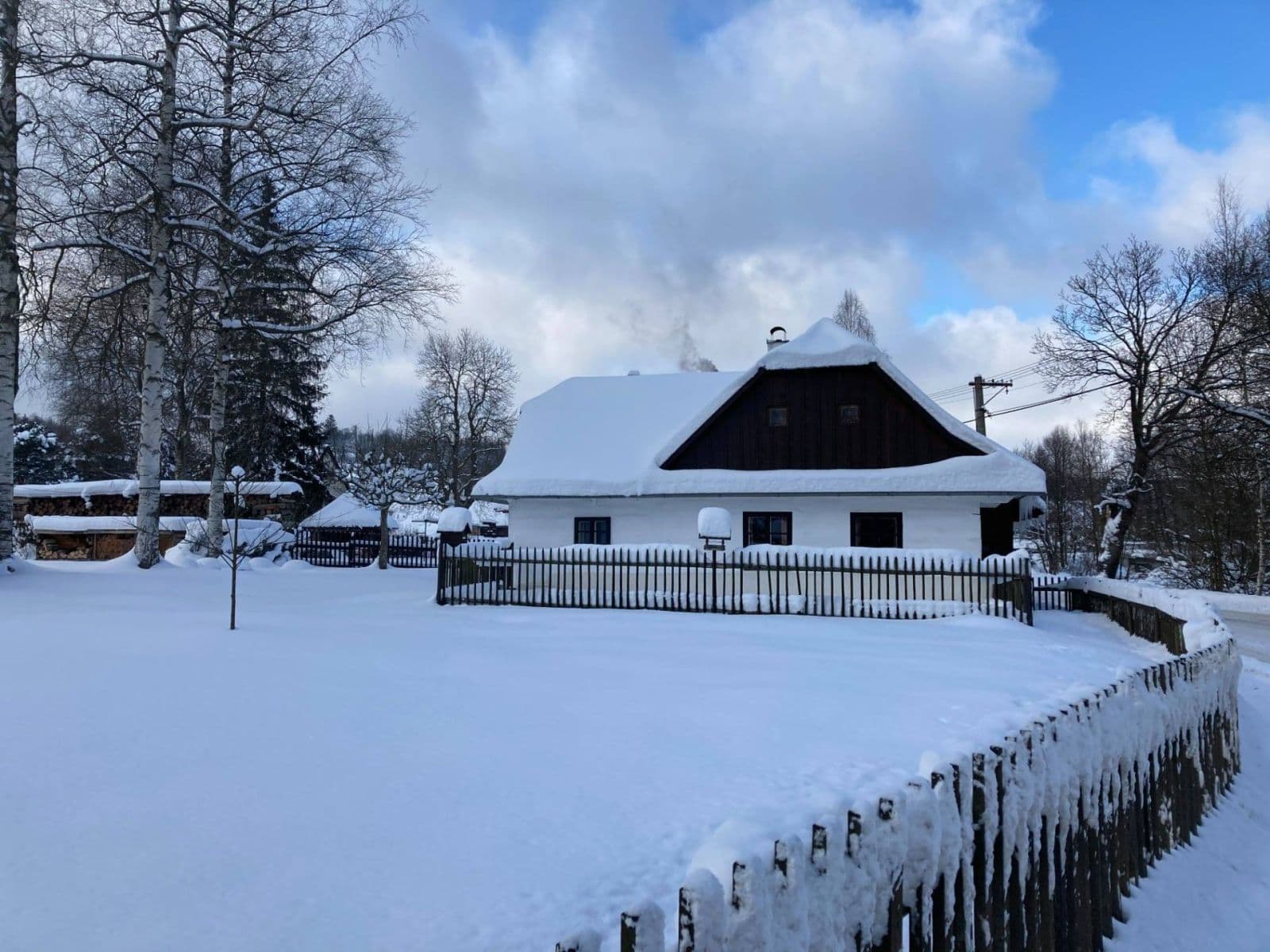 Predaj rekreačného objektu 110 m², pozemek 1.035 m², Křižánky, Kraj Vysočina Predaj rekreačného objektu 110 m², pozemek 1.035 m², Křižánky, Kraj Vysočina