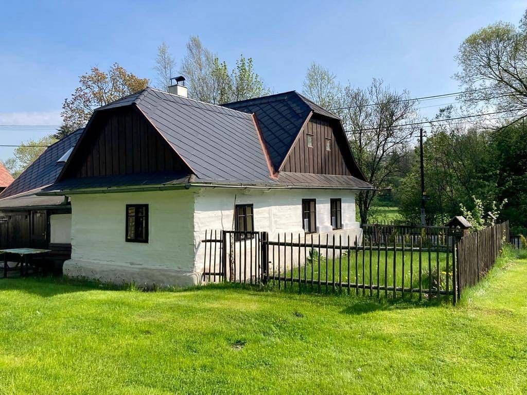Predaj rekreačného objektu 110 m², pozemek 1.035 m², Křižánky, Kraj Vysočina Predaj rekreačného objektu 110 m², pozemek 1.035 m², Křižánky, Kraj Vysočina