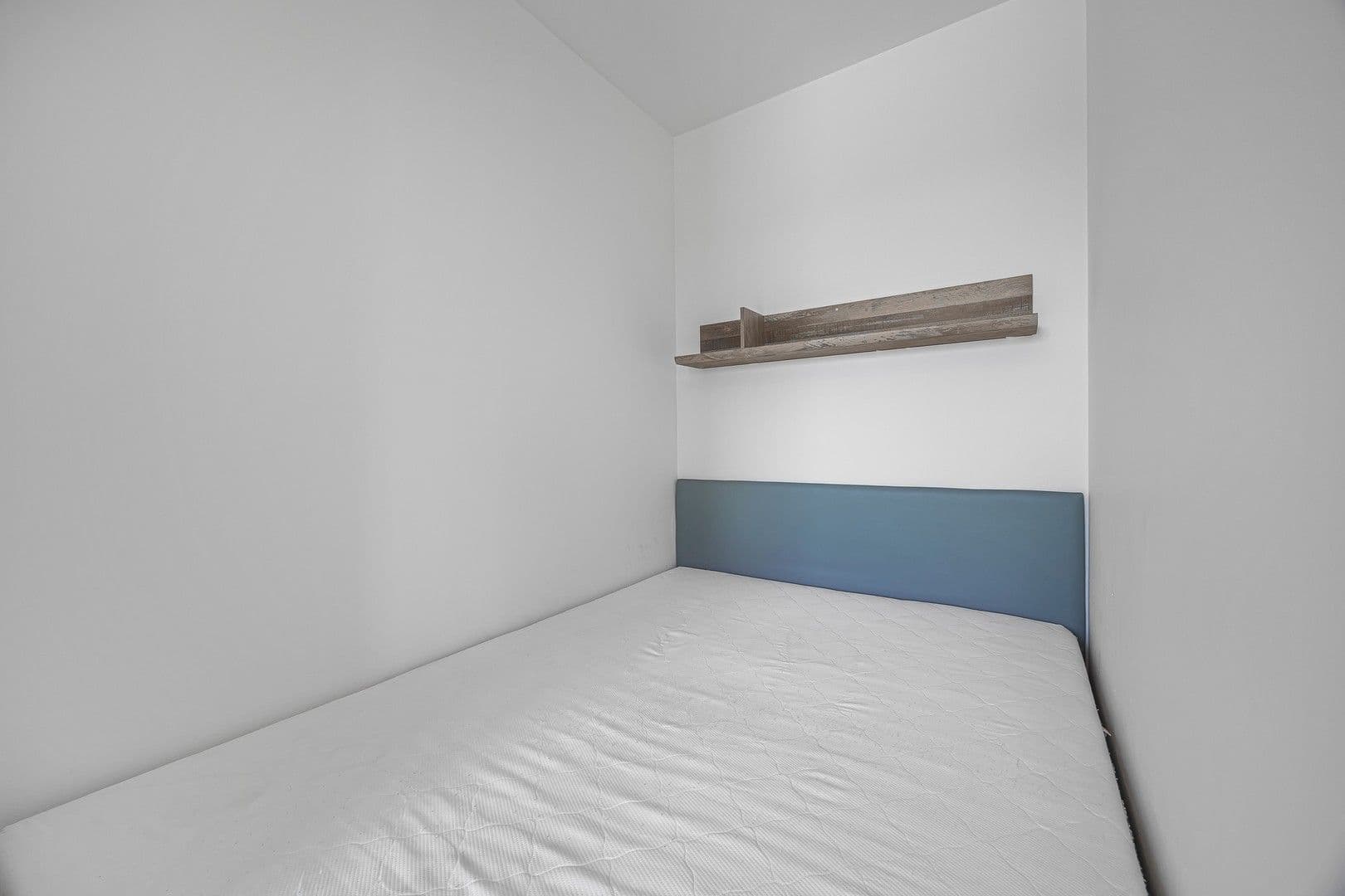 Prenájom bytu 1-izbový 34 m², Emy Destinové, Jinočany, Středočeský kraj Prenájom bytu 1-izbový 34 m², Emy Destinové, Jinočany, Středočeský kraj