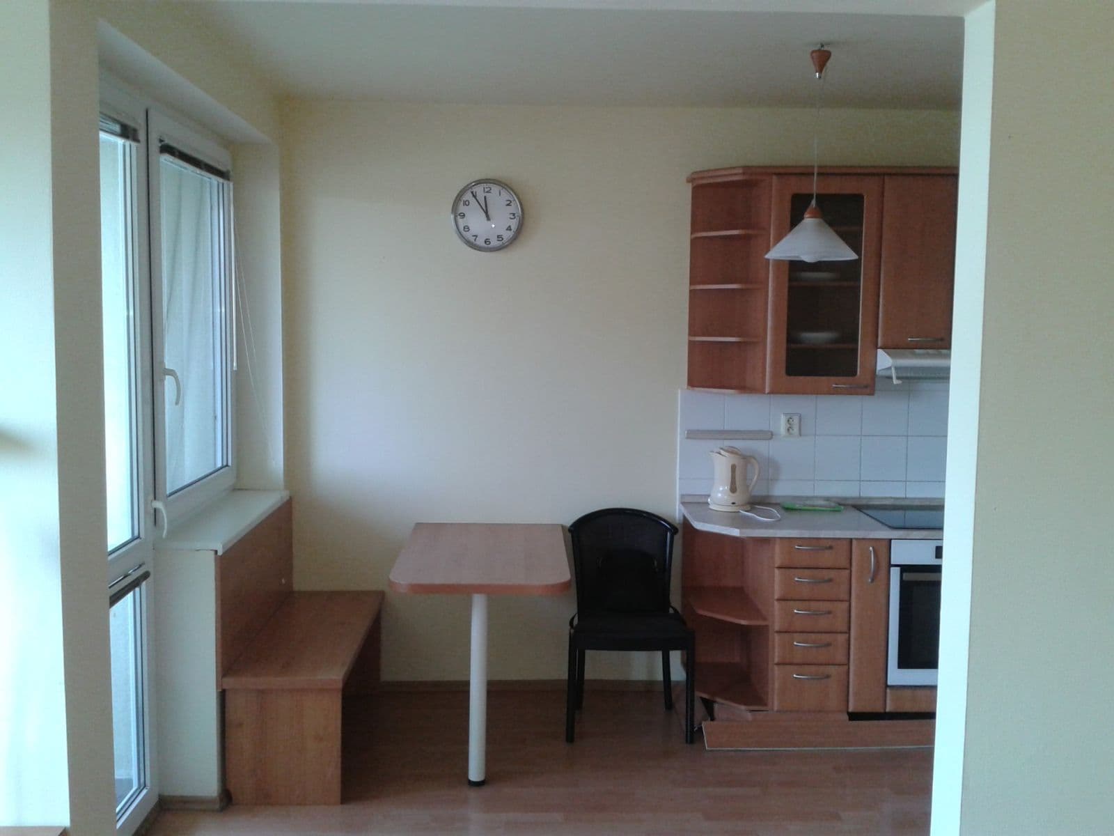 Prenájom bytu 1-izbový 49 m², Planét, Ružinov, Bratislavský kraj Prenájom bytu 1-izbový 49 m², Planét, Ružinov, Bratislavský kraj