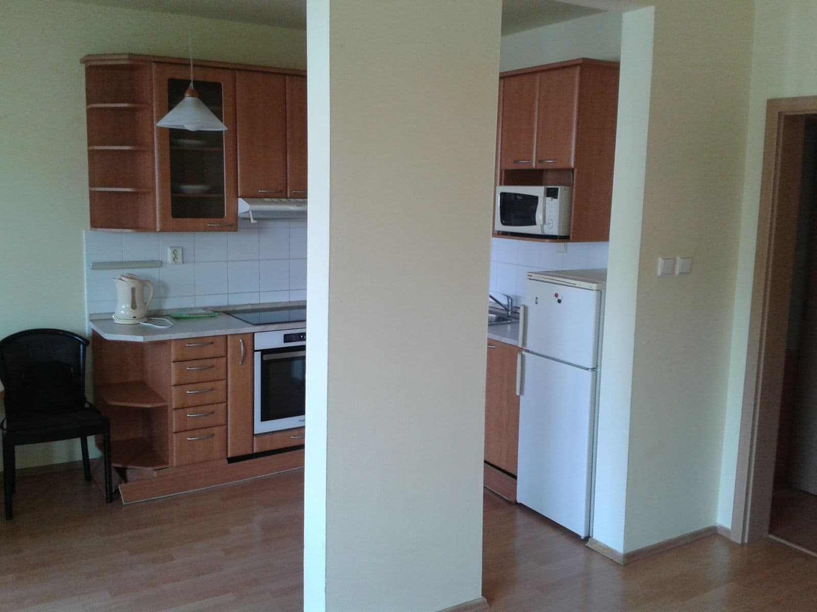 Prenájom bytu 1-izbový 49 m², Planét, Ružinov, Bratislavský kraj Prenájom bytu 1-izbový 49 m², Planét, Ružinov, Bratislavský kraj