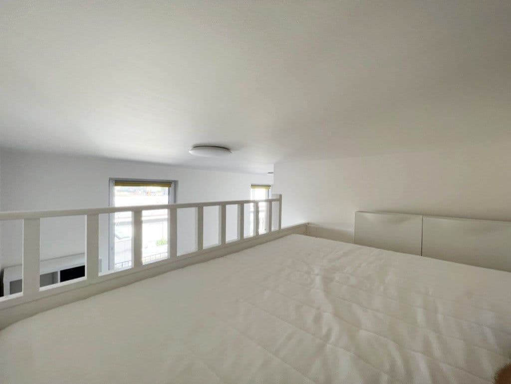 Prenájom bytu 1-izbový 23 m², Poděbradská, Praha, Praha Prenájom bytu 1-izbový 23 m², Poděbradská, Praha, Praha