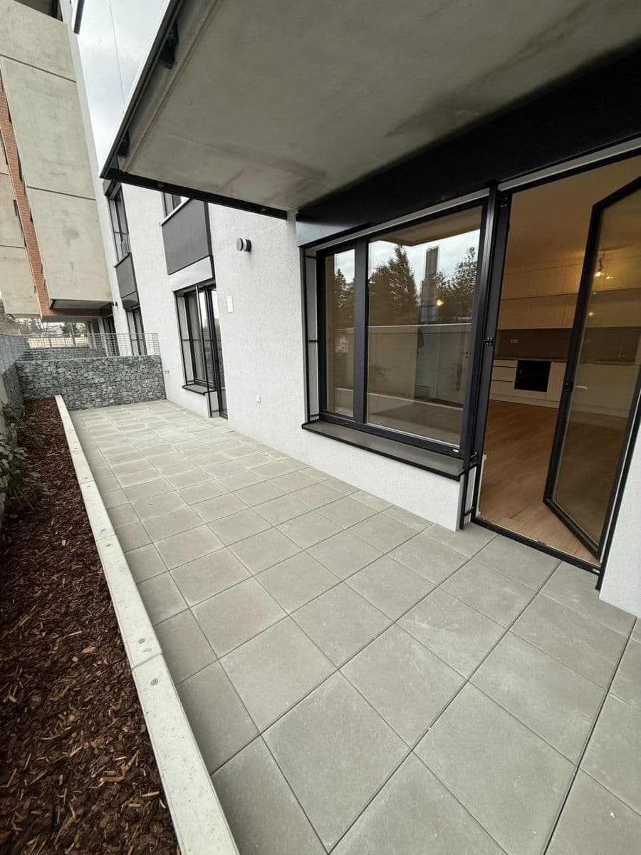 Prenájom bytu 2-izbový 52 m², Hodkovická, Praha, Praha Prenájom bytu 2-izbový 52 m², Hodkovická, Praha, Praha