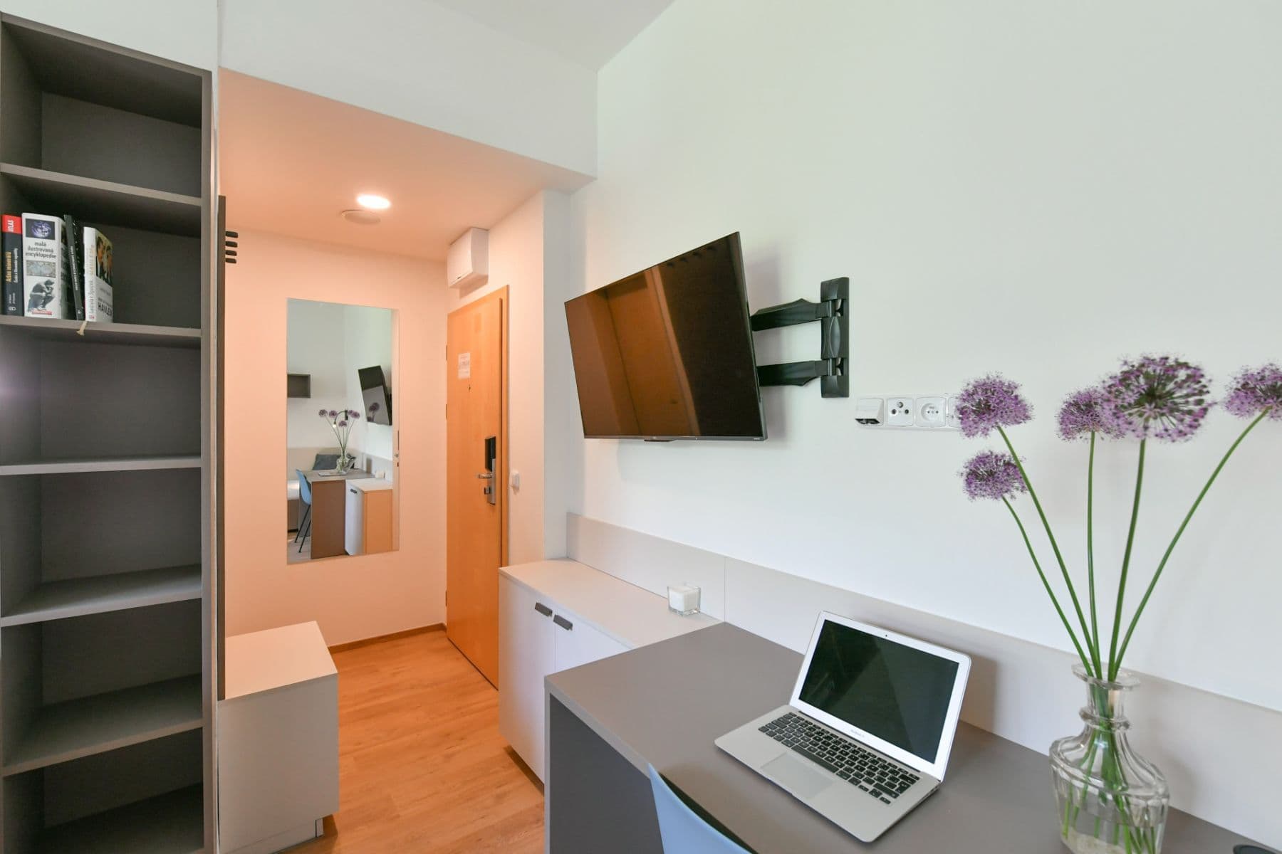 Prenájom bytu 1-izbový 19 m², Na Ostrůvku, Praha, Praha Prenájom bytu 1-izbový 19 m², Na Ostrůvku, Praha, Praha