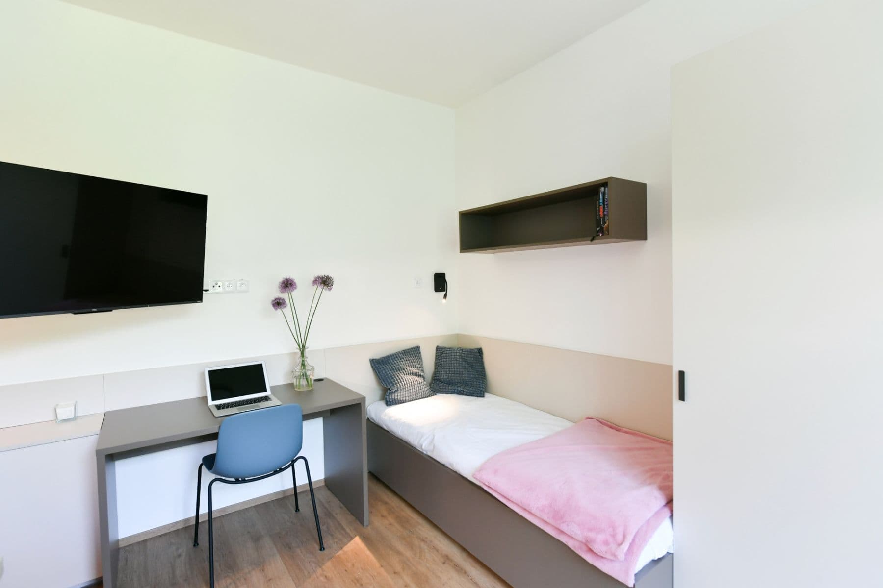 Prenájom bytu 1-izbový 19 m², Na Ostrůvku, Praha, Praha Prenájom bytu 1-izbový 19 m², Na Ostrůvku, Praha, Praha