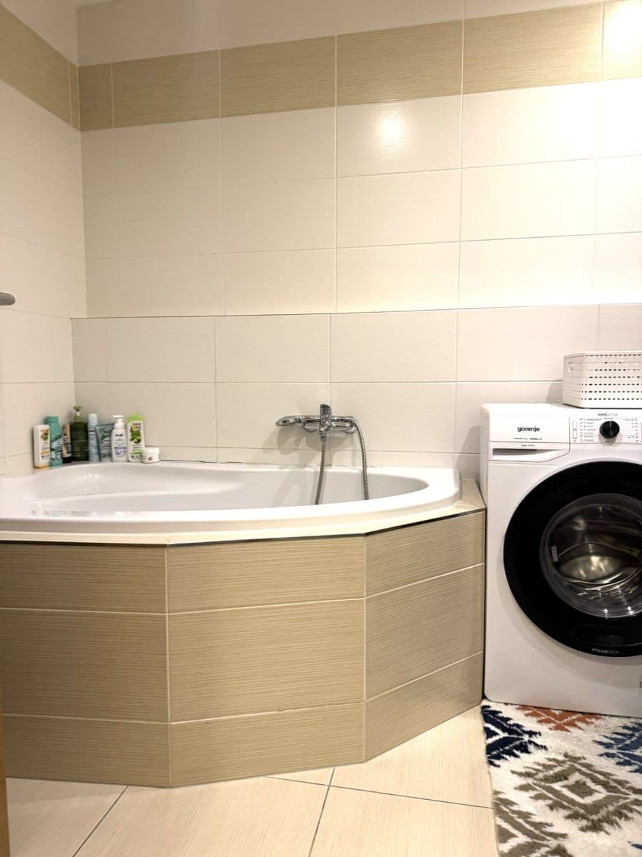 Predaj bytu 2-izbový 69 m², K Beranovu, Praha, Praha Predaj bytu 2-izbový 69 m², K Beranovu, Praha, Praha