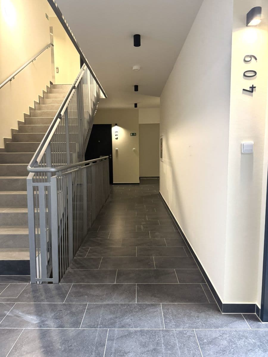 Prenájom bytu 2-izbový 50 m², Honzíkova, Praha, Praha Prenájom bytu 2-izbový 50 m², Honzíkova, Praha, Praha