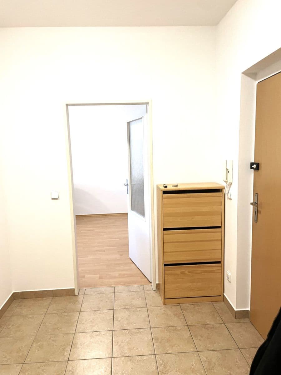 Predaj bytu 1-izbový 45 m², Ve Stromkách, Vestec, Středočeský kraj Predaj bytu 1-izbový 45 m², Ve Stromkách, Vestec, Středočeský kraj