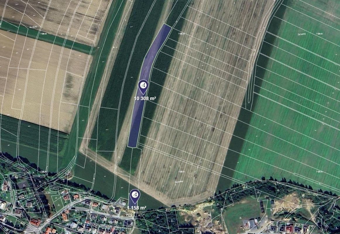 Predaj pozemku 12.661 m², Perálec, Pardubický kraj Predaj pozemku 12.661 m², Perálec, Pardubický kraj