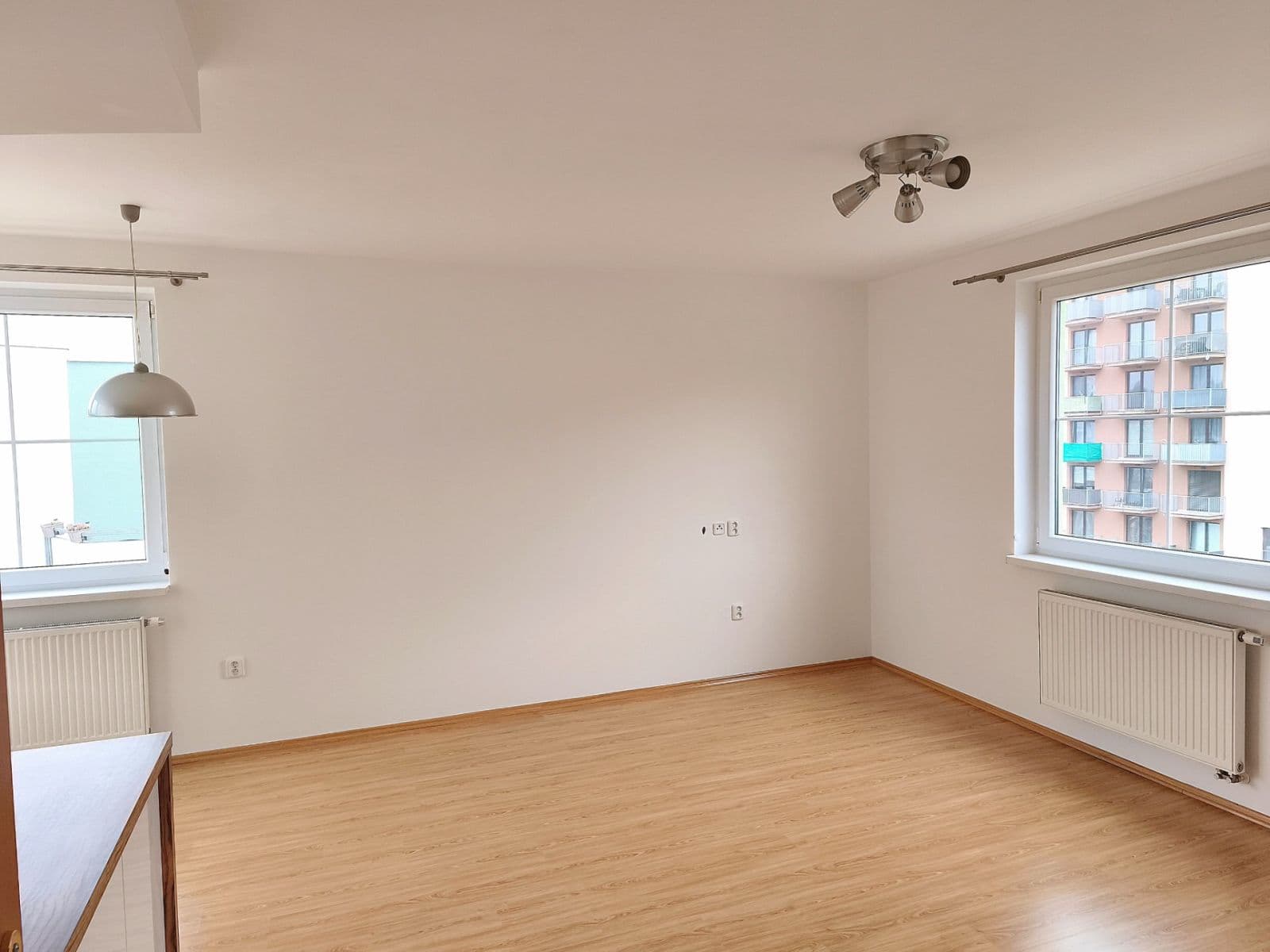 Predaj bytu 2-izbový 57 m², Okrová, Náchod, Královéhradecký kraj Predaj bytu 2-izbový 57 m², Okrová, Náchod, Královéhradecký kraj