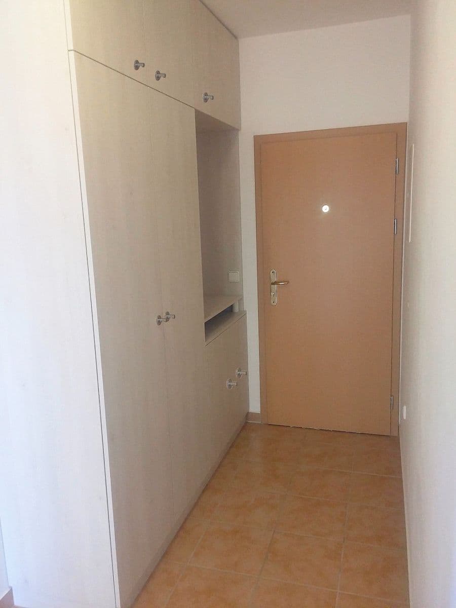 Predaj bytu 2-izbový 57 m², Okrová, Náchod, Královéhradecký kraj Predaj bytu 2-izbový 57 m², Okrová, Náchod, Královéhradecký kraj