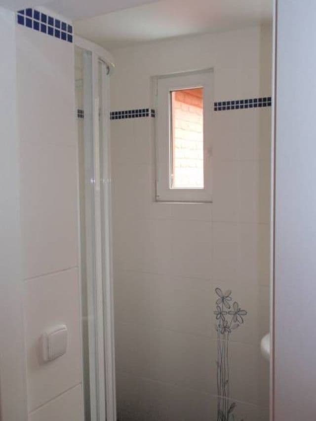 Prenájom bytu 1-izbový 25 m², Pod Sychrovem Ⅰ, Praha, Praha Prenájom bytu 1-izbový 25 m², Pod Sychrovem Ⅰ, Praha, Praha