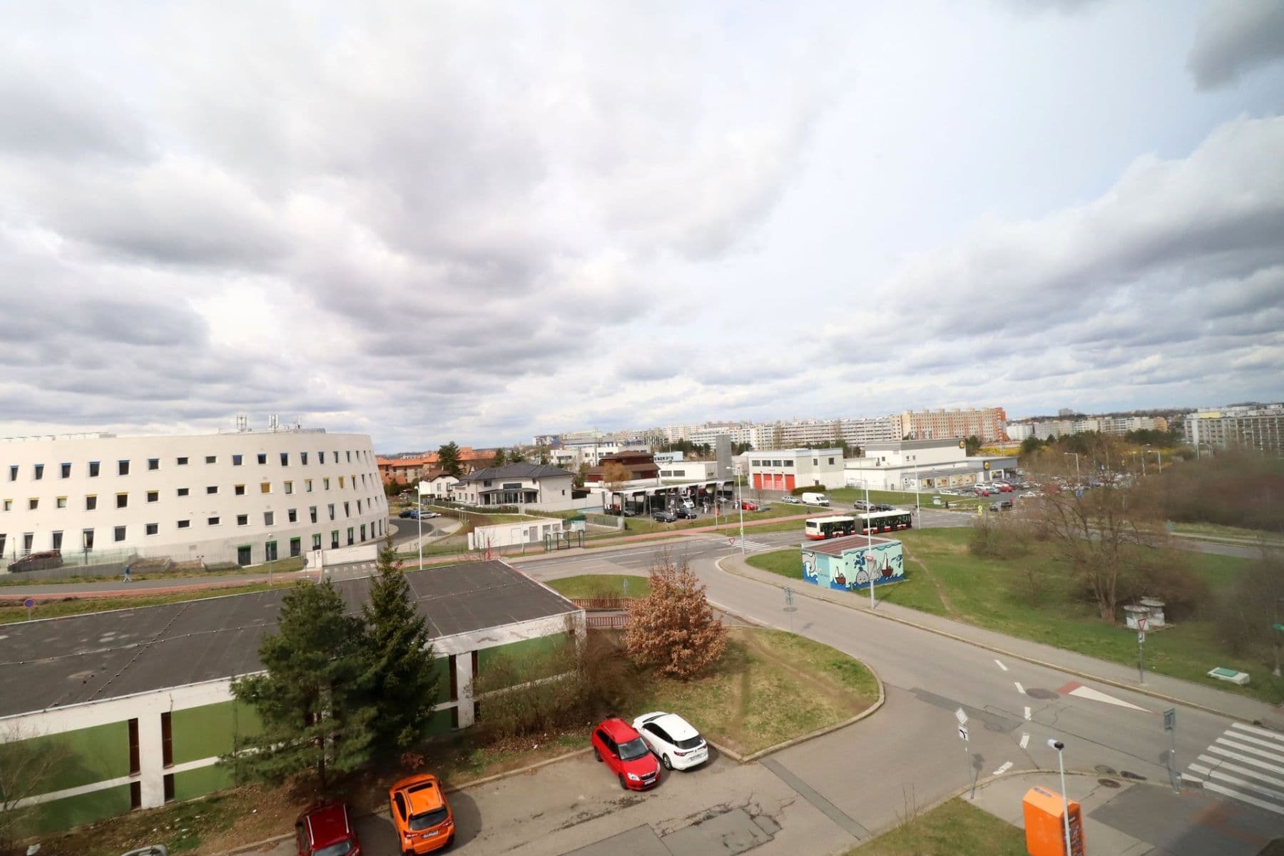 Prenájom bytu 2-izbový 44 m², Janského, Praha, Praha Prenájom bytu 2-izbový 44 m², Janského, Praha, Praha