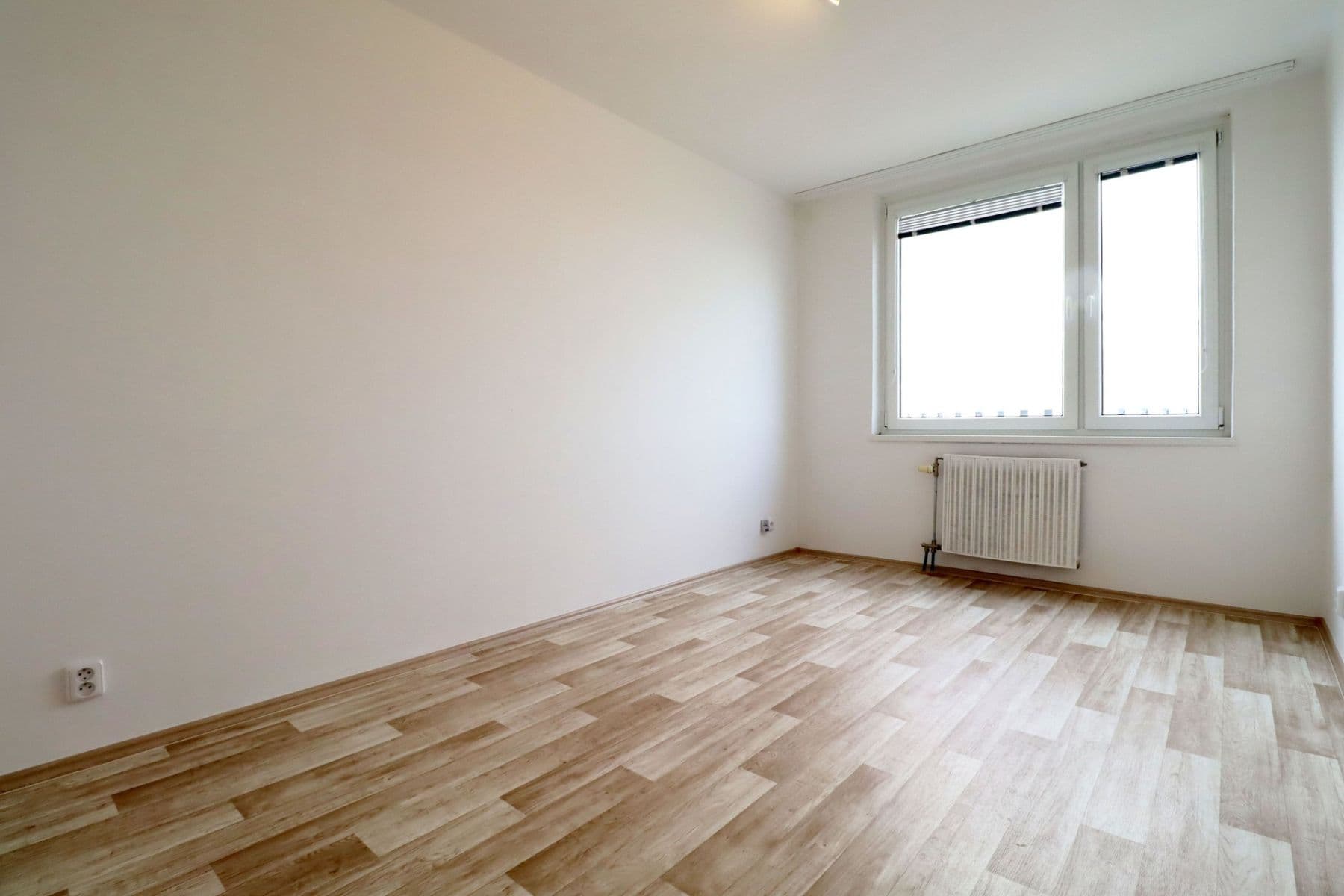 Prenájom bytu 2-izbový 44 m², Janského, Praha, Praha Prenájom bytu 2-izbový 44 m², Janského, Praha, Praha
