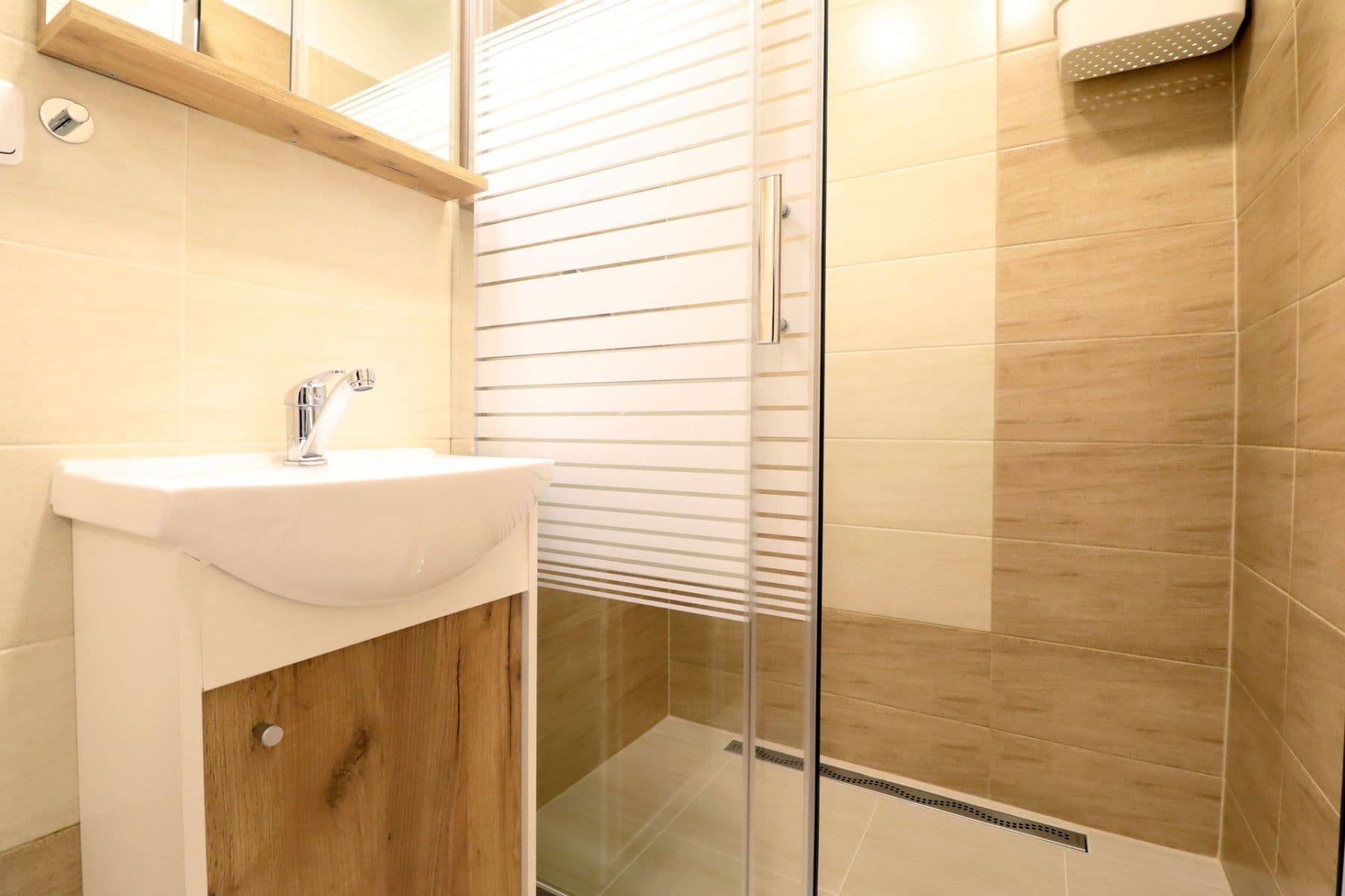 Prenájom bytu 2-izbový 44 m², Janského, Praha, Praha Prenájom bytu 2-izbový 44 m², Janského, Praha, Praha