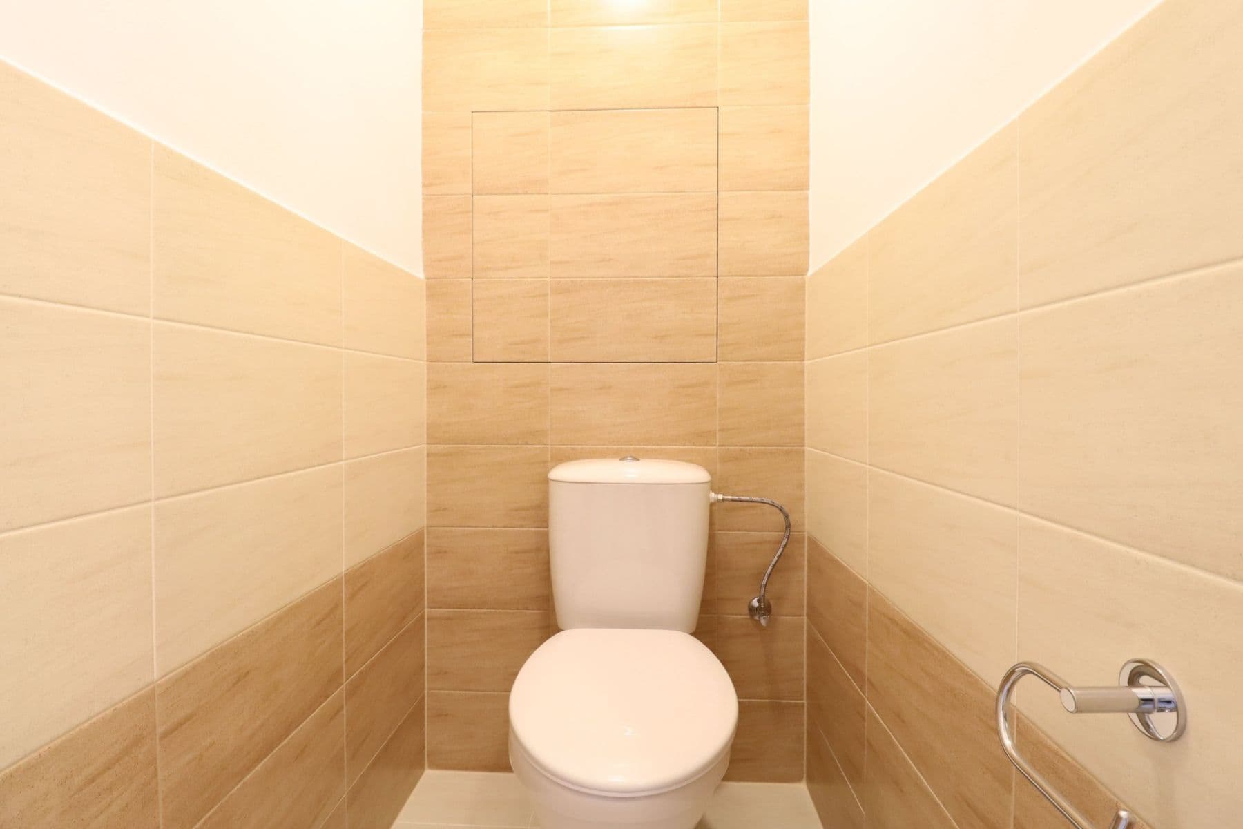 Prenájom bytu 2-izbový 44 m², Janského, Praha, Praha Prenájom bytu 2-izbový 44 m², Janského, Praha, Praha