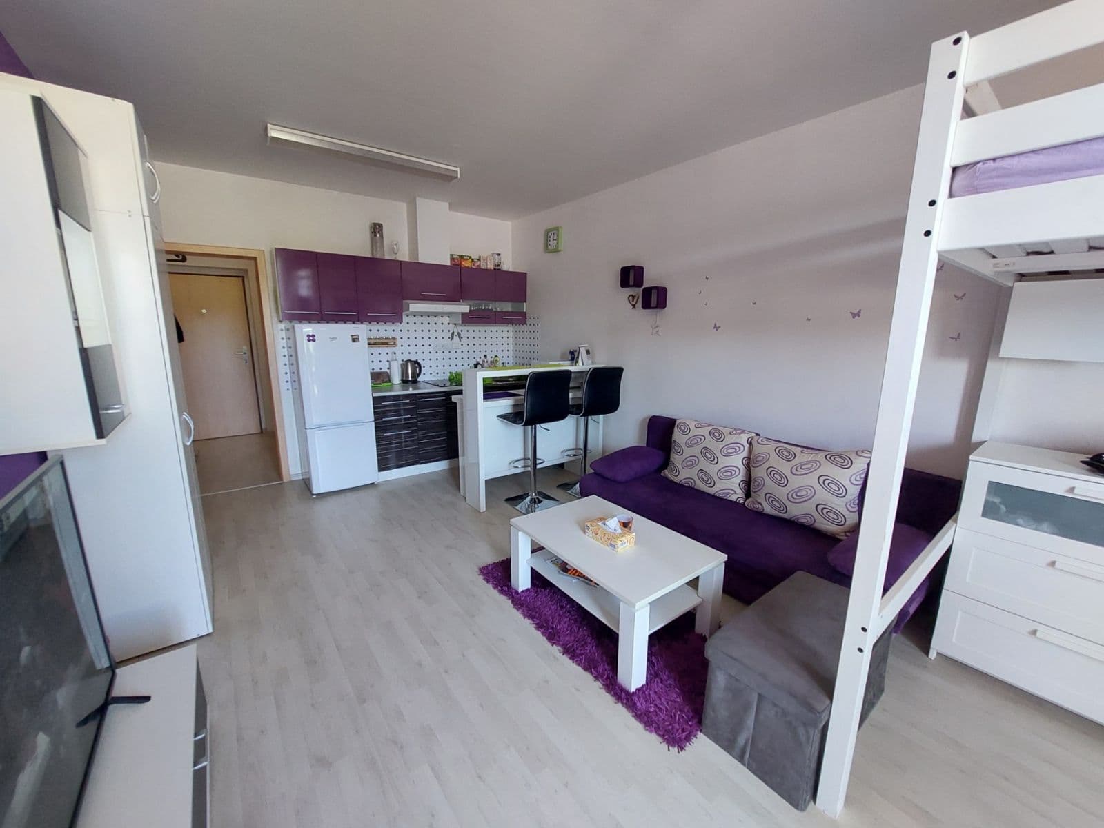 Predaj bytu 1-izbový 34 m², Svatojánská, Hradec Králové, Královéhradecký kraj Predaj bytu 1-izbový 34 m², Svatojánská, Hradec Králové, Královéhradecký kraj