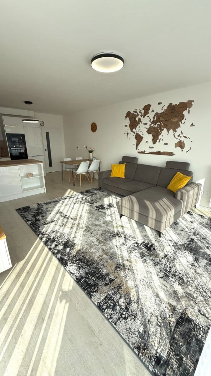 Predaj bytu 3-izbový 70 m², Františka Jelena, České Budějovice, Jihočeský kraj Predaj bytu 3-izbový 70 m², Františka Jelena, České Budějovice, Jihočeský kraj