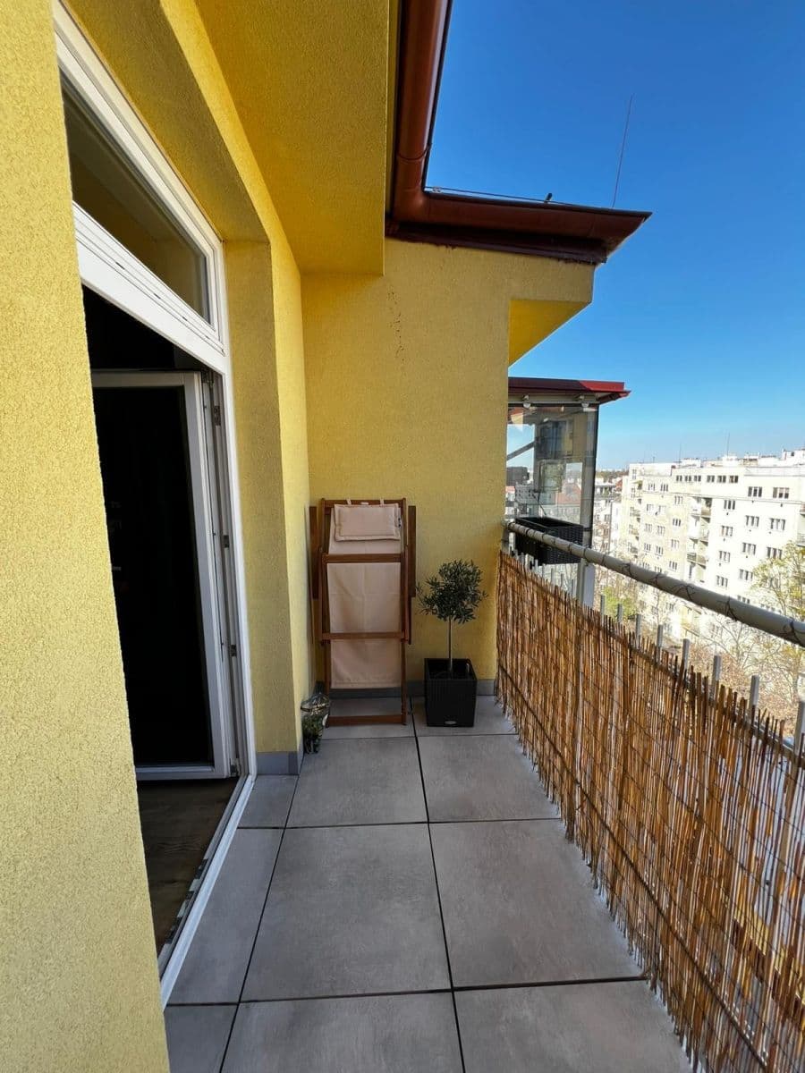 Prenájom bytu 2-izbový 50 m², Sudoměřská, Praha, Praha Prenájom bytu 2-izbový 50 m², Sudoměřská, Praha, Praha