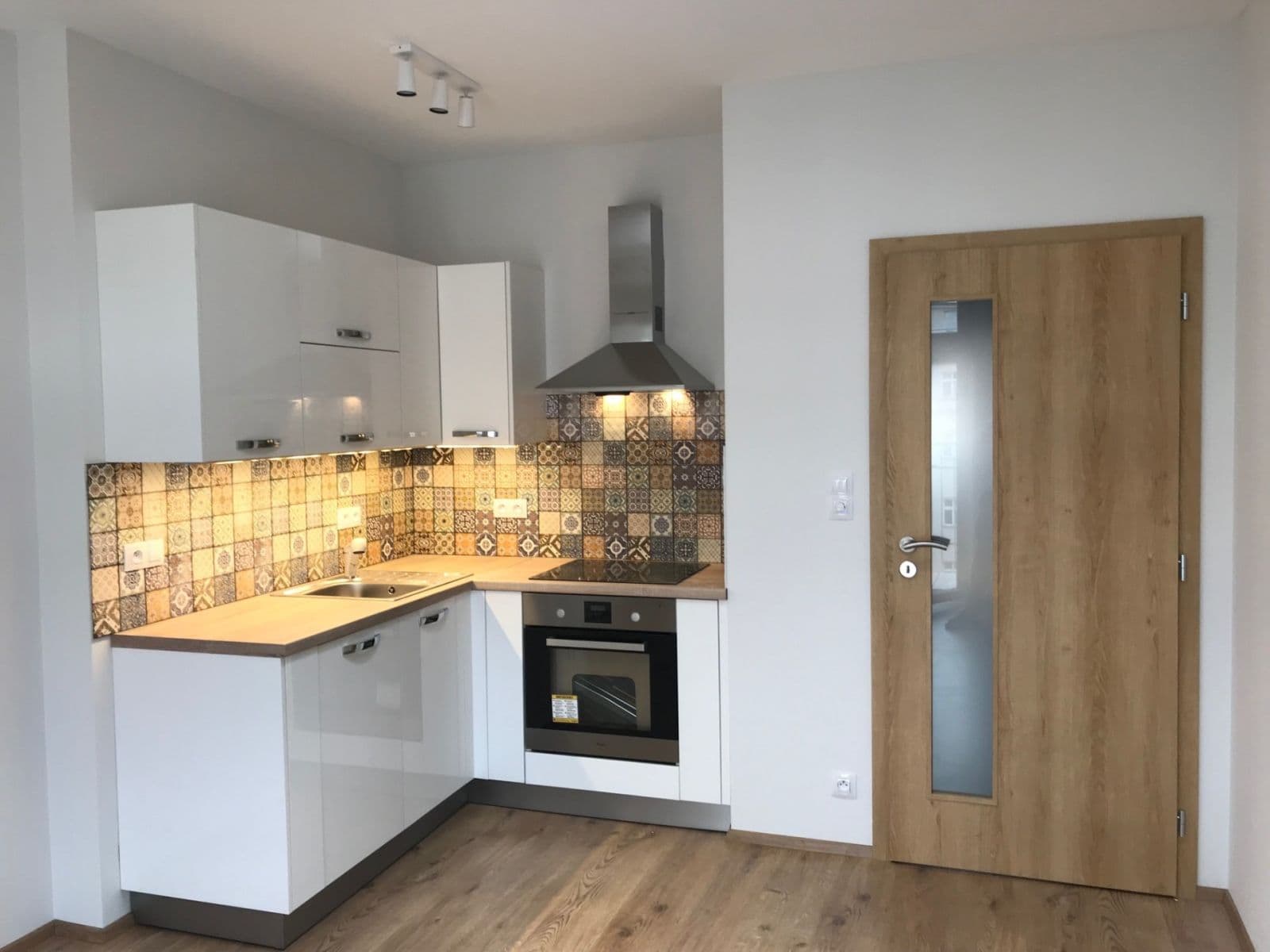 Prenájom bytu 2-izbový 50 m², Sudoměřská, Praha, Praha Prenájom bytu 2-izbový 50 m², Sudoměřská, Praha, Praha