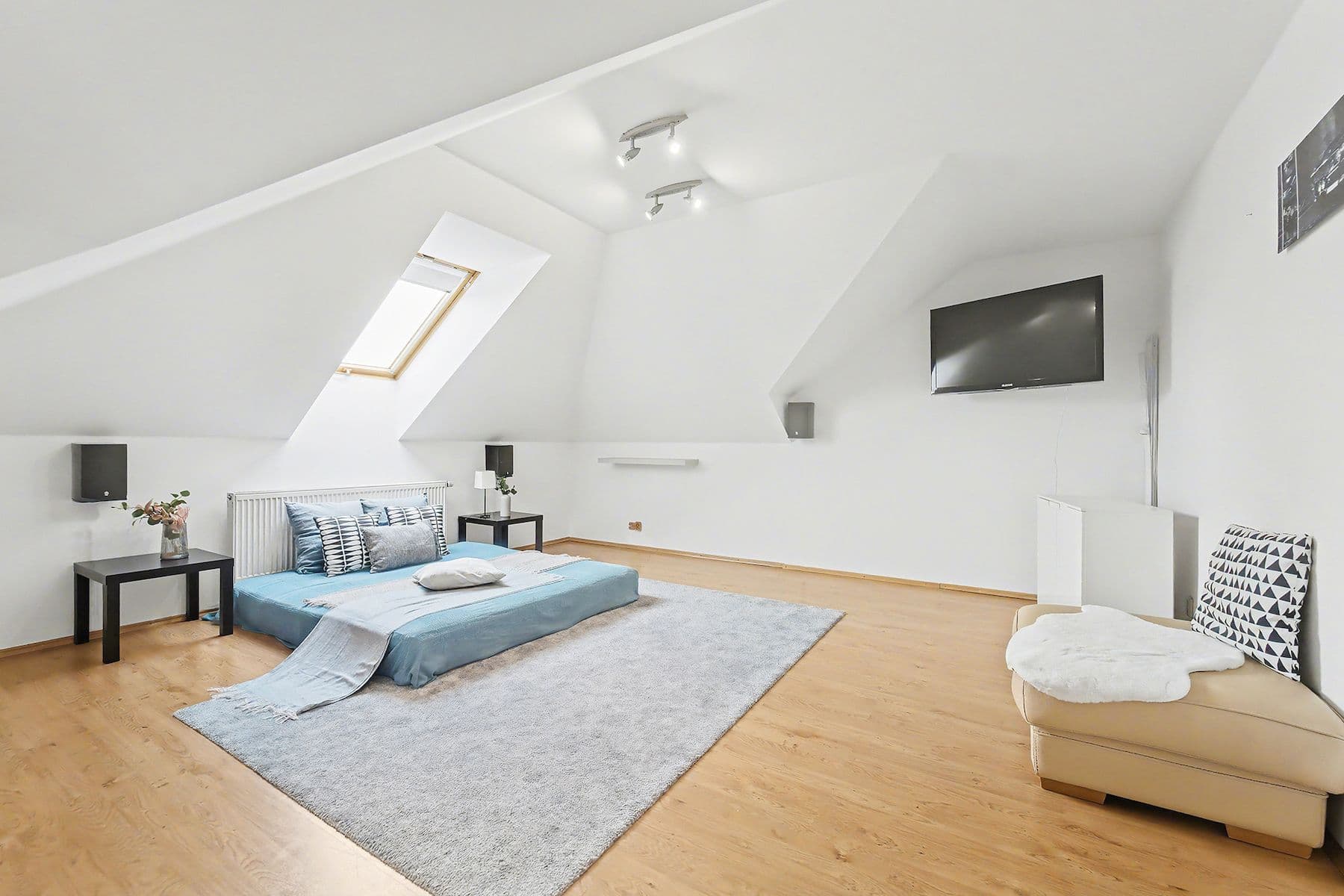 Predaj domu 400 m², pozemek 1.508 m², Jílovišťská, Praha, Praha Predaj domu 400 m², pozemek 1.508 m², Jílovišťská, Praha, Praha