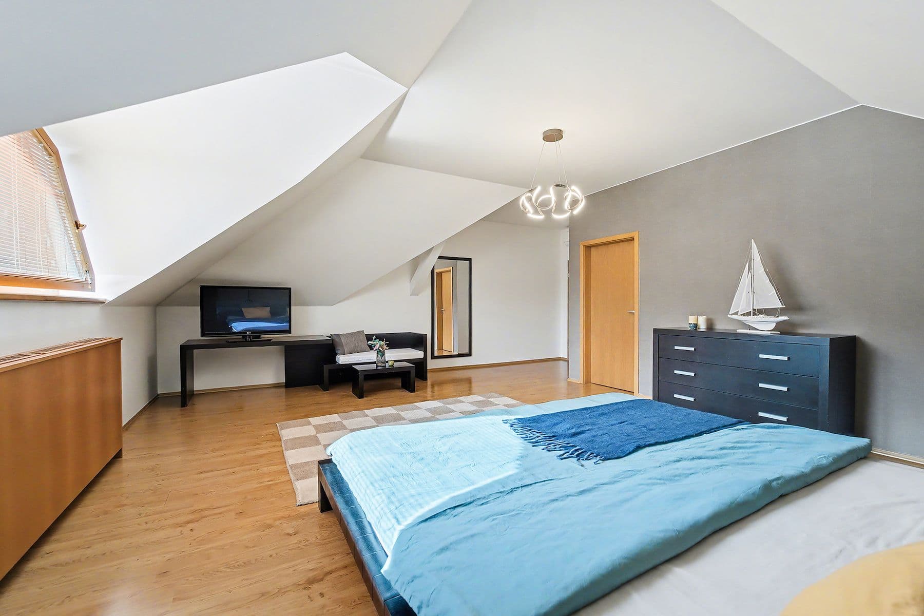 Predaj domu 400 m², pozemek 1.508 m², Jílovišťská, Praha, Praha Predaj domu 400 m², pozemek 1.508 m², Jílovišťská, Praha, Praha