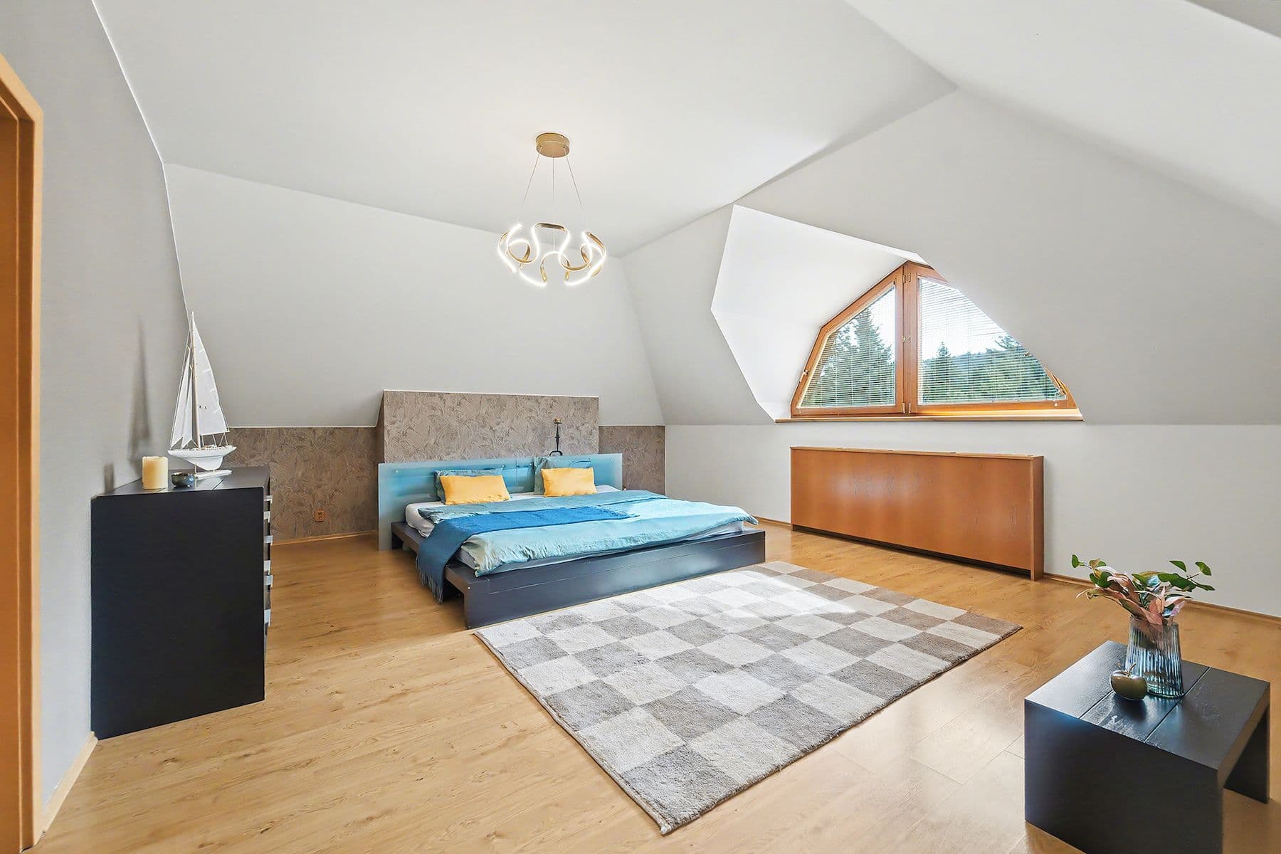 Predaj domu 400 m², pozemek 1.508 m², Jílovišťská, Praha, Praha Predaj domu 400 m², pozemek 1.508 m², Jílovišťská, Praha, Praha