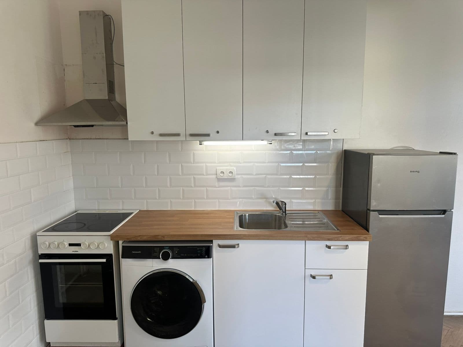 Prenájom bytu 2-izbový 47 m², Kováků, Praha, Praha Prenájom bytu 2-izbový 47 m², Kováků, Praha, Praha