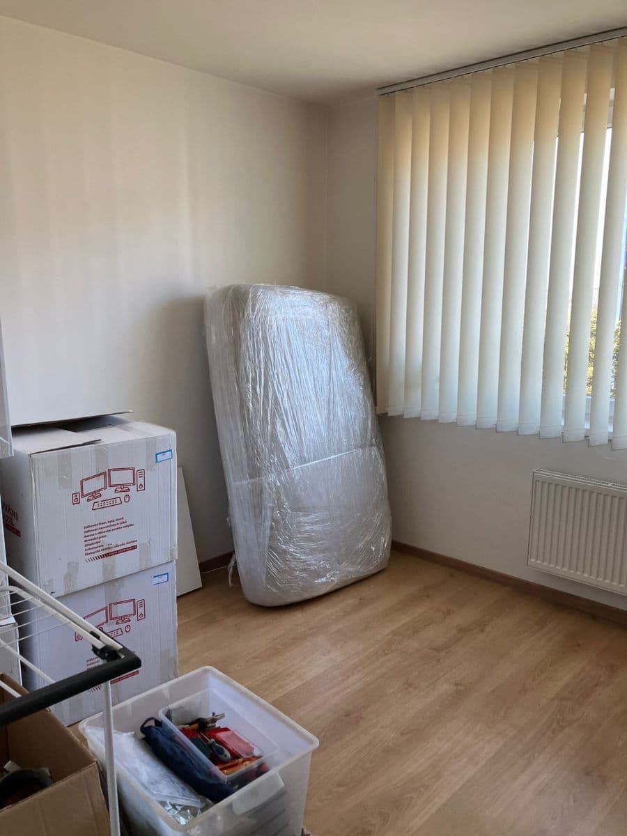 Prenájom bytu 3-izbový 70 m², Rižská, Praha, Praha Prenájom bytu 3-izbový 70 m², Rižská, Praha, Praha