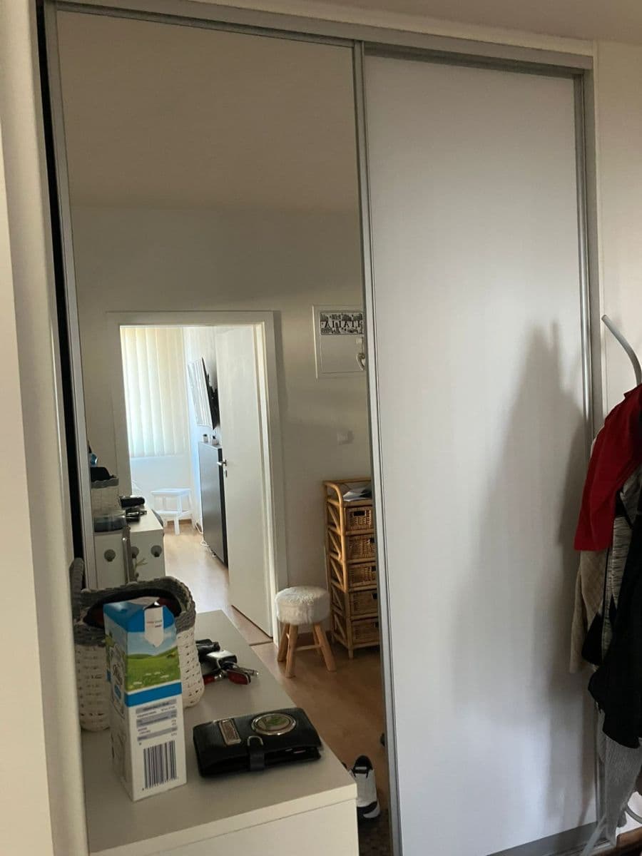 Prenájom bytu 3-izbový 70 m², Rižská, Praha, Praha Prenájom bytu 3-izbový 70 m², Rižská, Praha, Praha