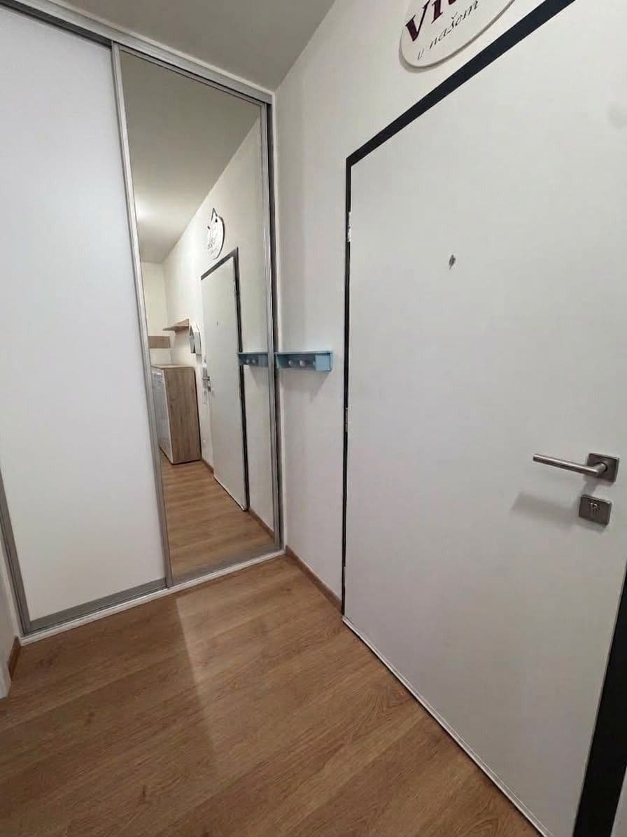 Prenájom bytu 2-izbový 51 m², Rižská, Praha, Praha Prenájom bytu 2-izbový 51 m², Rižská, Praha, Praha