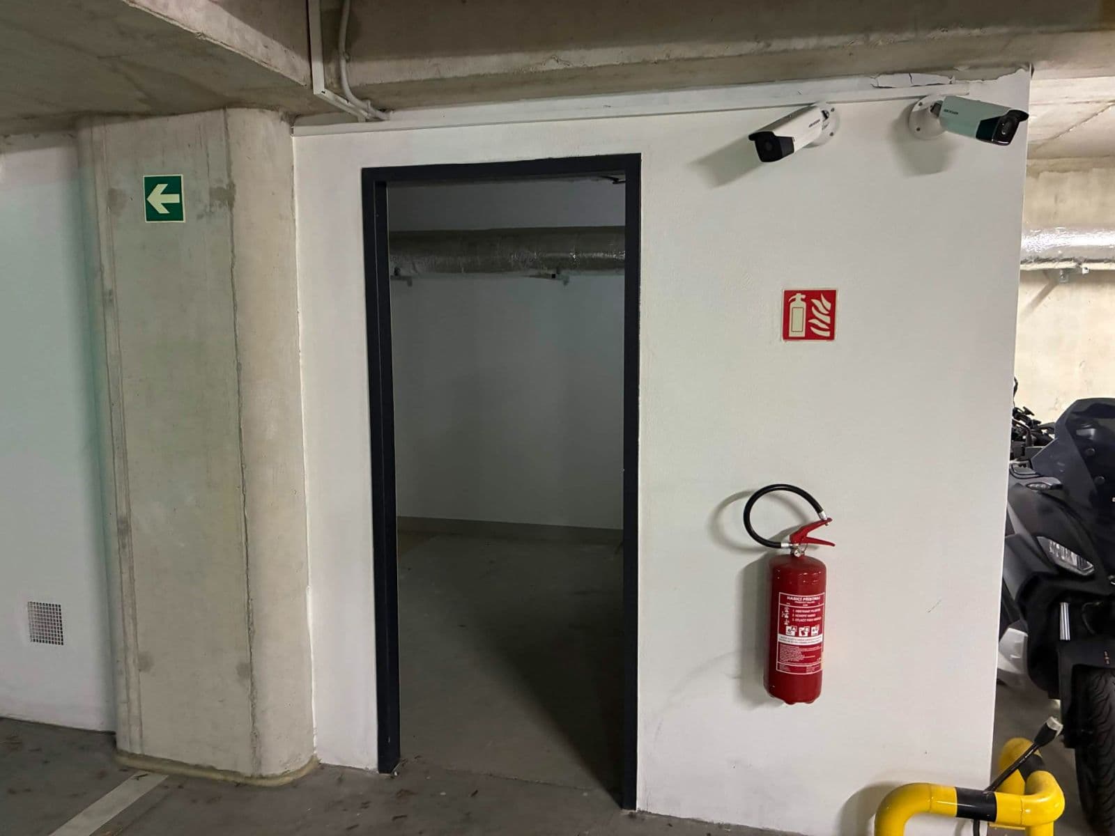 Predaj garáže 13 m², Kigginsova, Brno, Jihomoravský kraj Predaj garáže 13 m², Kigginsova, Brno, Jihomoravský kraj