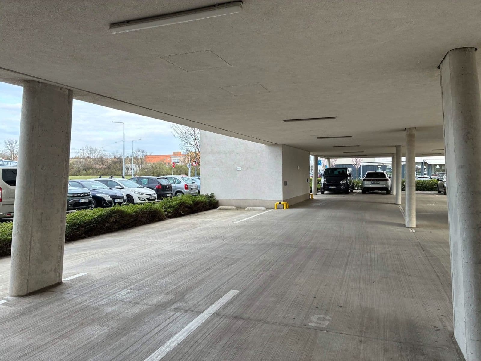 Predaj garáže 13 m², Kigginsova, Brno, Jihomoravský kraj Predaj garáže 13 m², Kigginsova, Brno, Jihomoravský kraj