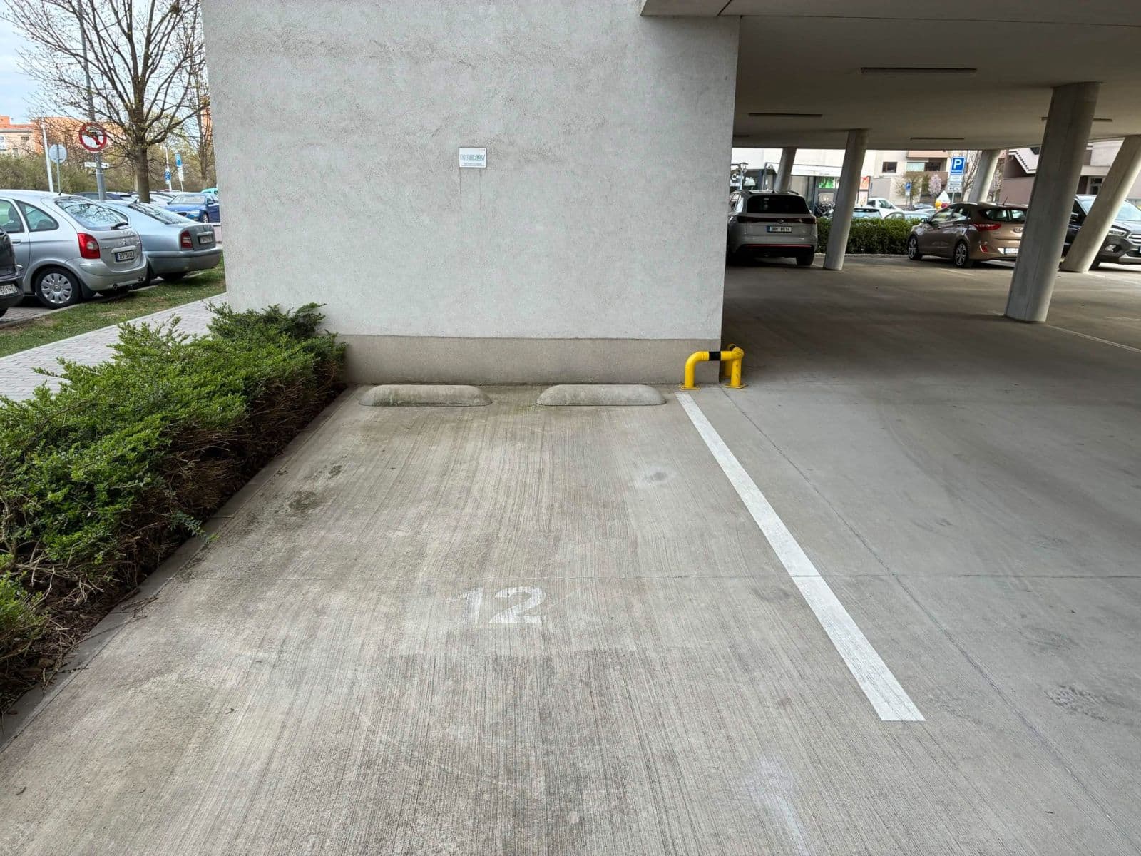 Predaj garáže 13 m², Kigginsova, Brno, Jihomoravský kraj Predaj garáže 13 m², Kigginsova, Brno, Jihomoravský kraj