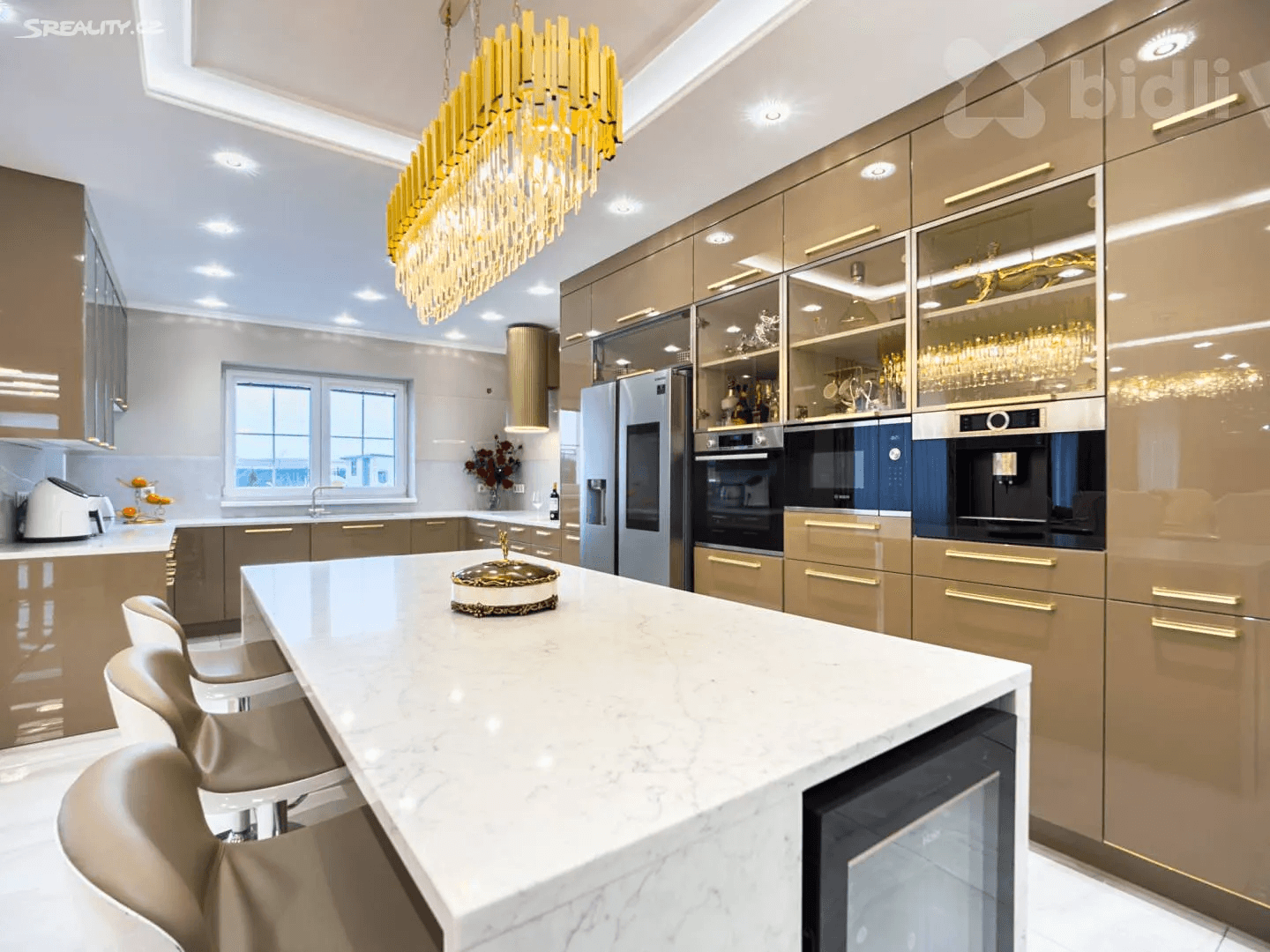 Predaj domu 189 m², pozemek 1.140 m², Zlatá, Středočeský kraj Predaj domu 189 m², pozemek 1.140 m², Zlatá, Středočeský kraj