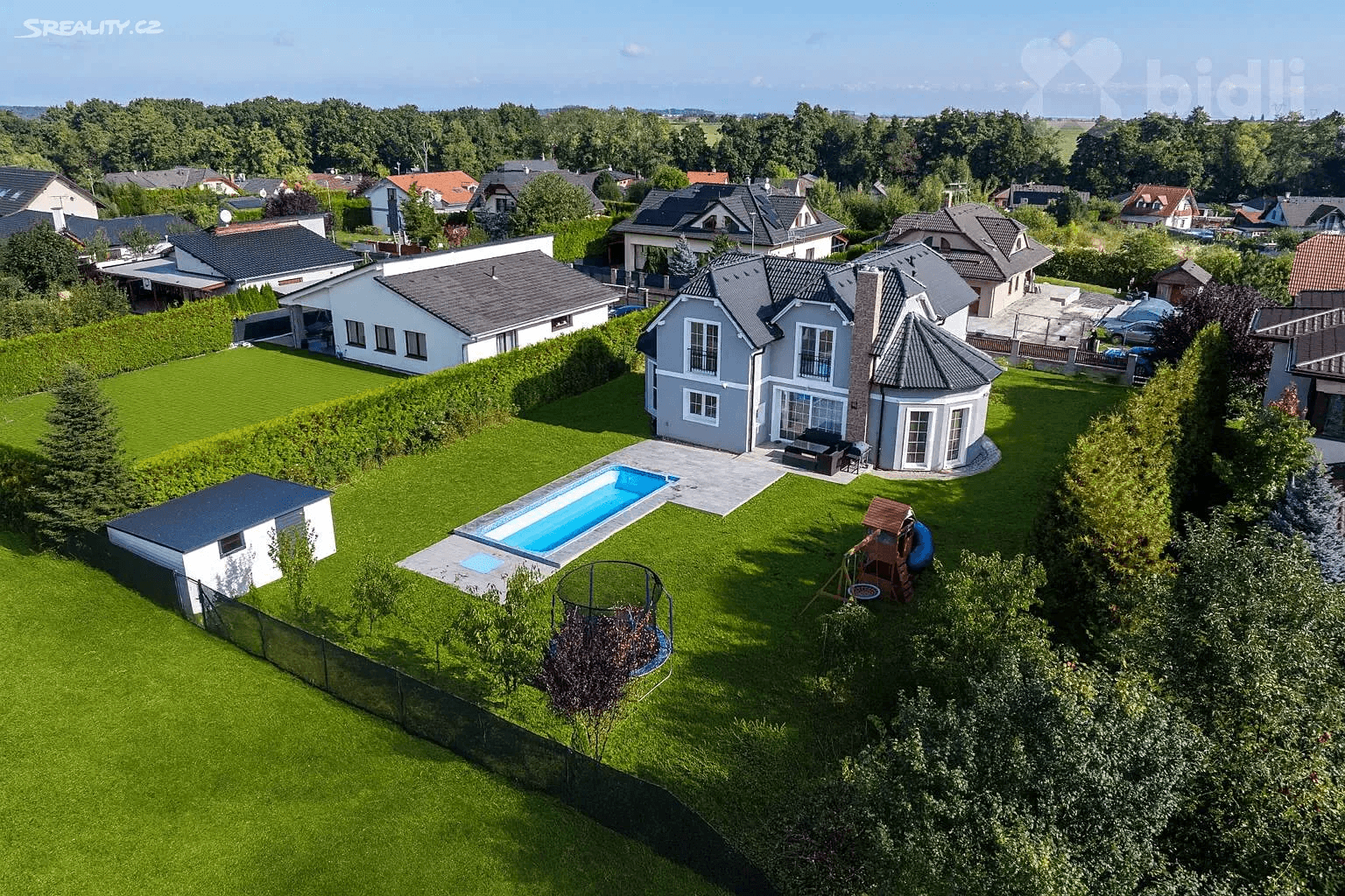 Predaj domu 189 m², pozemek 1.140 m², Zlatá, Středočeský kraj Predaj domu 189 m², pozemek 1.140 m², Zlatá, Středočeský kraj