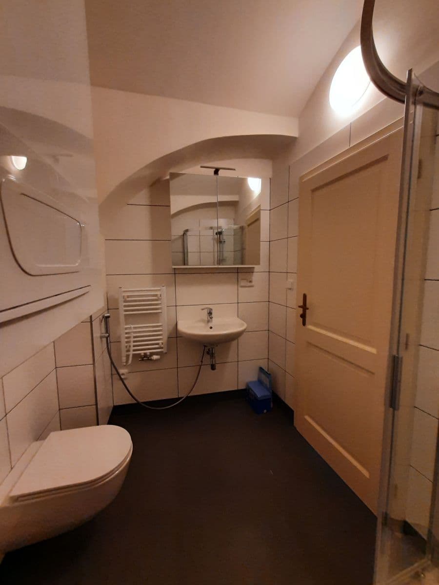 Prenájom bytu 1-izbový 45 m², Chržínská, Velvary, Středočeský kraj Prenájom bytu 1-izbový 45 m², Chržínská, Velvary, Středočeský kraj