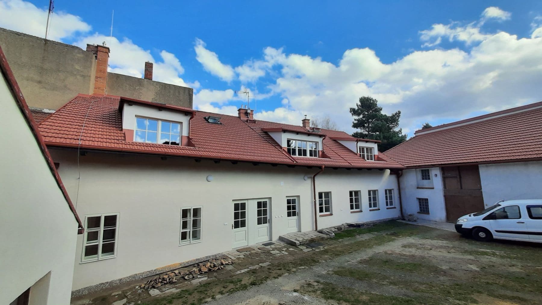 Prenájom bytu 1-izbový 51 m², Chržínská, Velvary, Středočeský kraj Prenájom bytu 1-izbový 51 m², Chržínská, Velvary, Středočeský kraj
