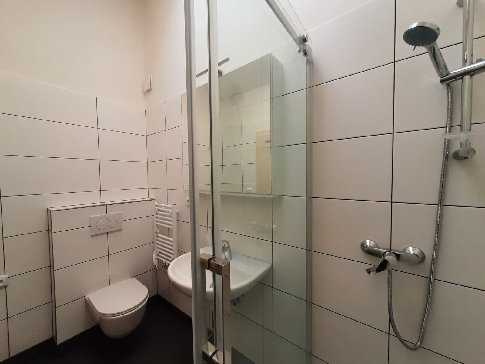 Prenájom bytu 2-izbový 83 m², Chržínská, Velvary, Středočeský kraj Prenájom bytu 2-izbový 83 m², Chržínská, Velvary, Středočeský kraj