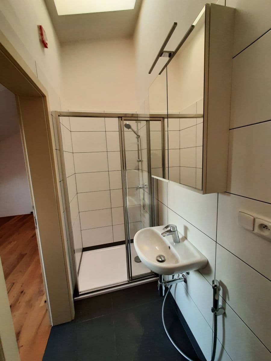 Prenájom bytu 2-izbový 83 m², Chržínská, Velvary, Středočeský kraj Prenájom bytu 2-izbový 83 m², Chržínská, Velvary, Středočeský kraj