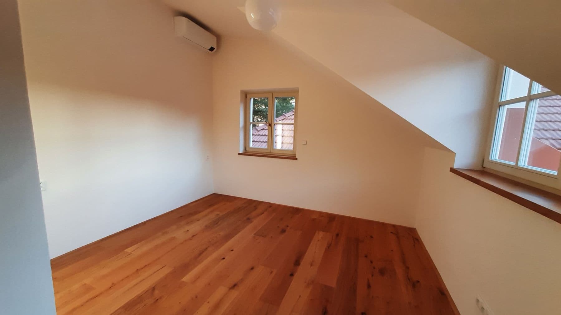Prenájom bytu 2-izbový 83 m², Chržínská, Velvary, Středočeský kraj Prenájom bytu 2-izbový 83 m², Chržínská, Velvary, Středočeský kraj