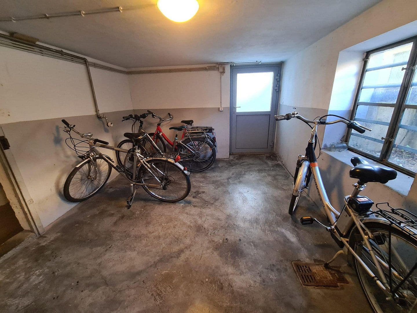 Prenájom bytu 1-izbový 38 m², Am Posthalterswäldle 72, Singen (Hohentwiel), Bádensko-Wurttembersko Prenájom bytu 1-izbový 38 m², Am Posthalterswäldle 72, Singen (Hohentwiel), Bádensko-Wurttembersko