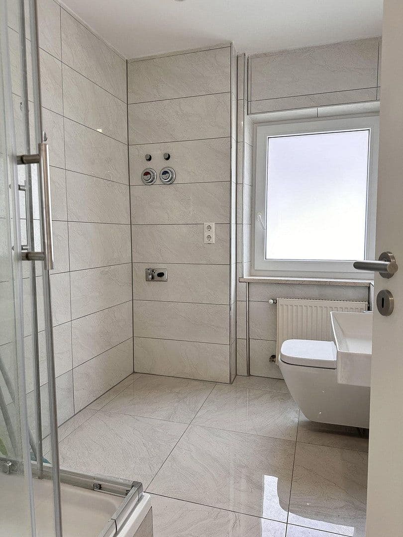 Prenájom bytu 4-izbový 100 m², Moosburg a. d. Isar, Bavorsko Prenájom bytu 4-izbový 100 m², Moosburg a. d. Isar, Bavorsko