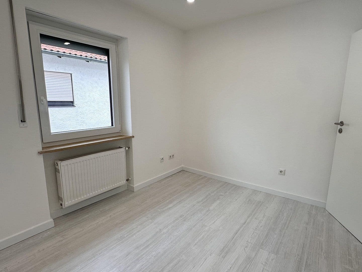 Prenájom bytu 4-izbový 100 m², Moosburg a. d. Isar, Bavorsko Prenájom bytu 4-izbový 100 m², Moosburg a. d. Isar, Bavorsko