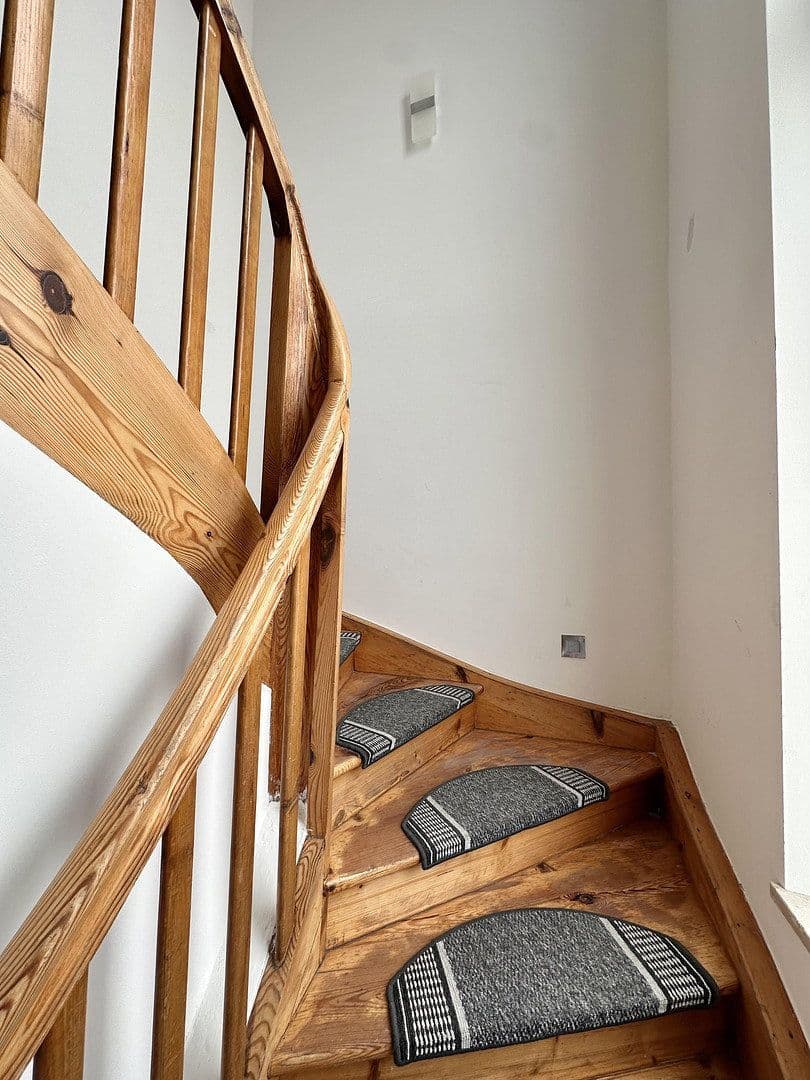 Prenájom bytu 4-izbový 100 m², Moosburg a. d. Isar, Bavorsko Prenájom bytu 4-izbový 100 m², Moosburg a. d. Isar, Bavorsko