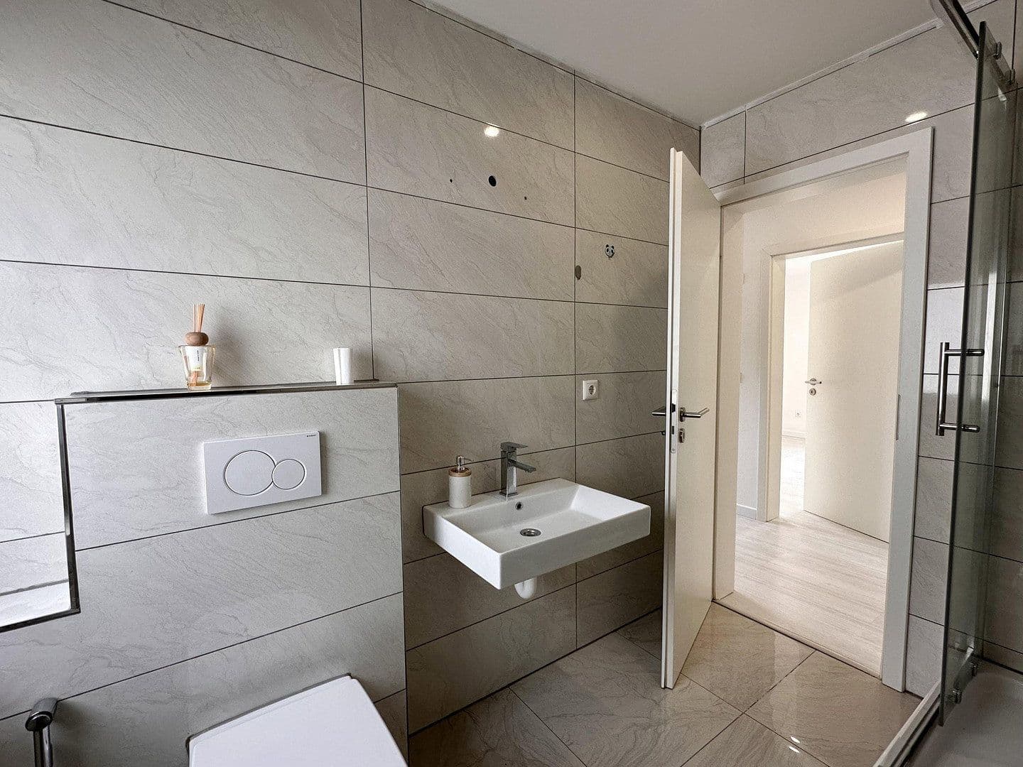 Prenájom bytu 4-izbový 100 m², Moosburg a. d. Isar, Bavorsko Prenájom bytu 4-izbový 100 m², Moosburg a. d. Isar, Bavorsko