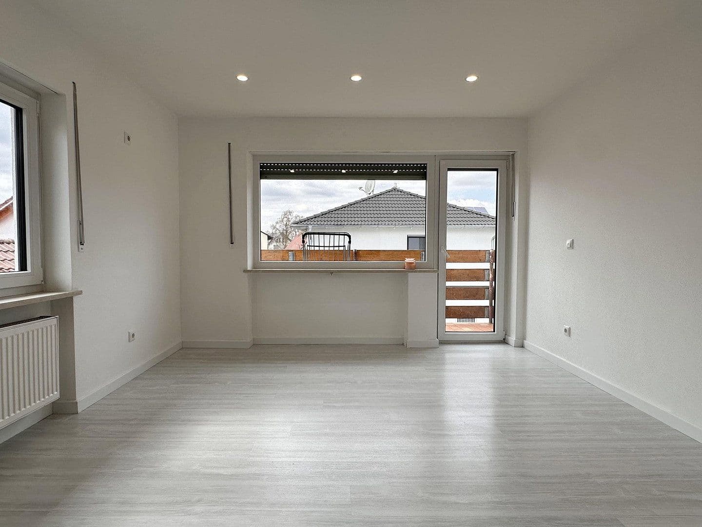 Prenájom bytu 4-izbový 100 m², Moosburg a. d. Isar, Bavorsko Prenájom bytu 4-izbový 100 m², Moosburg a. d. Isar, Bavorsko