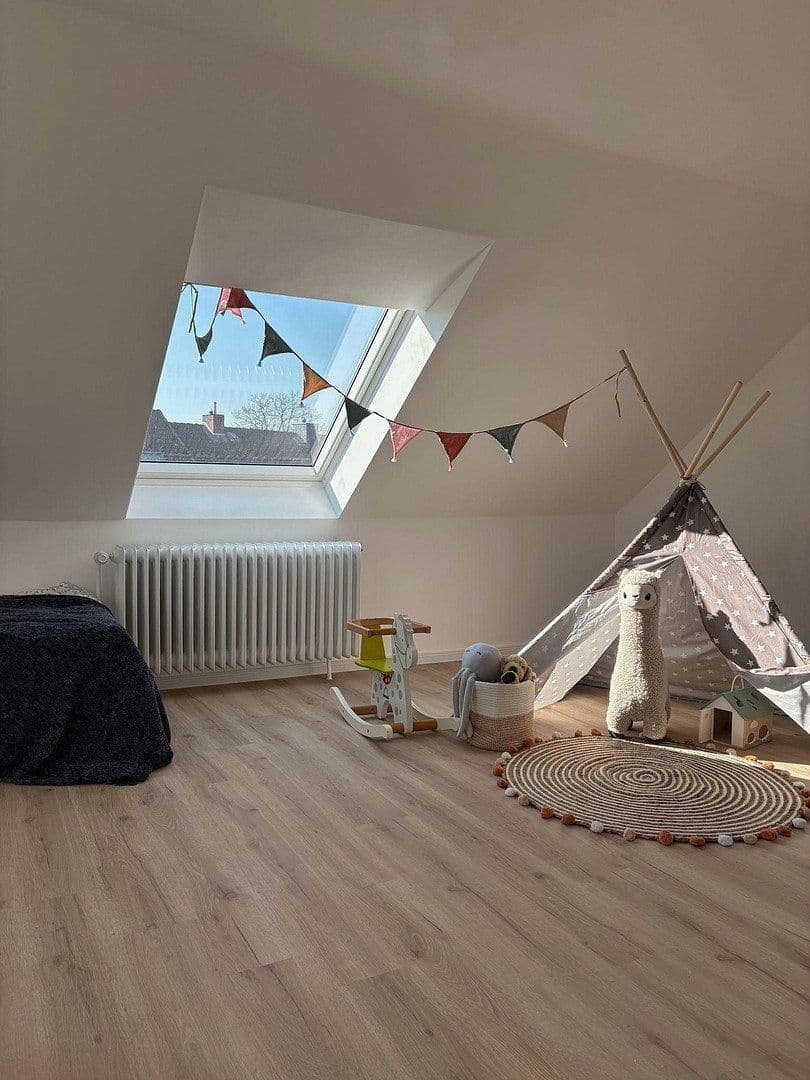 Predaj domu 120 m², pozemek 384 m², Lüneburg, Dolné Sasko Predaj domu 120 m², pozemek 384 m², Lüneburg, Dolné Sasko