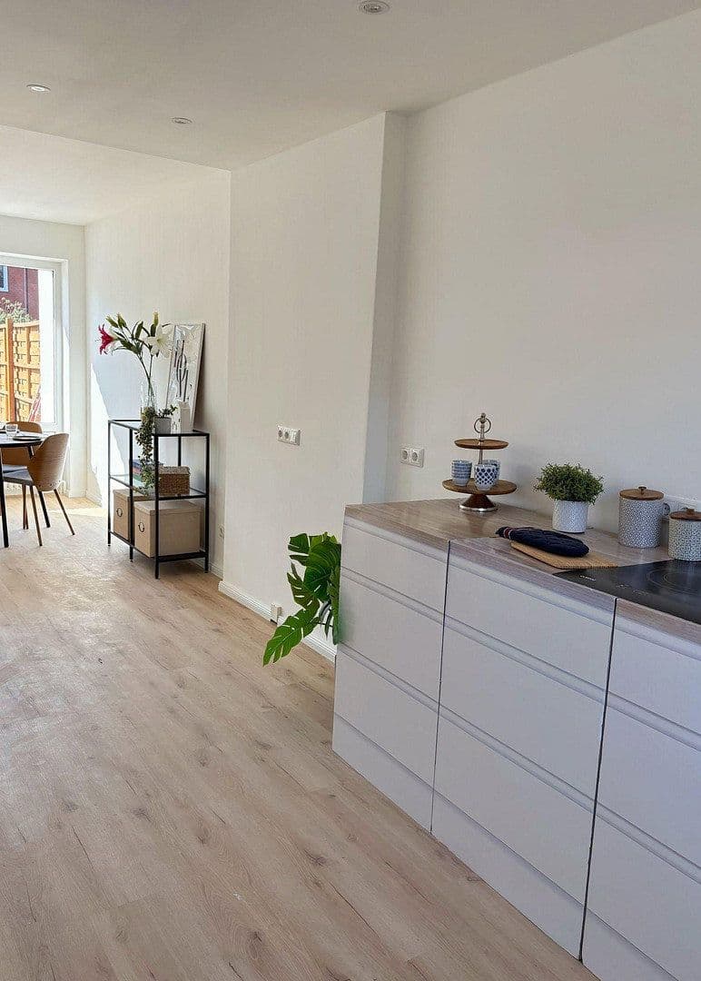 Predaj domu 120 m², pozemek 384 m², Lüneburg, Dolné Sasko Predaj domu 120 m², pozemek 384 m², Lüneburg, Dolné Sasko