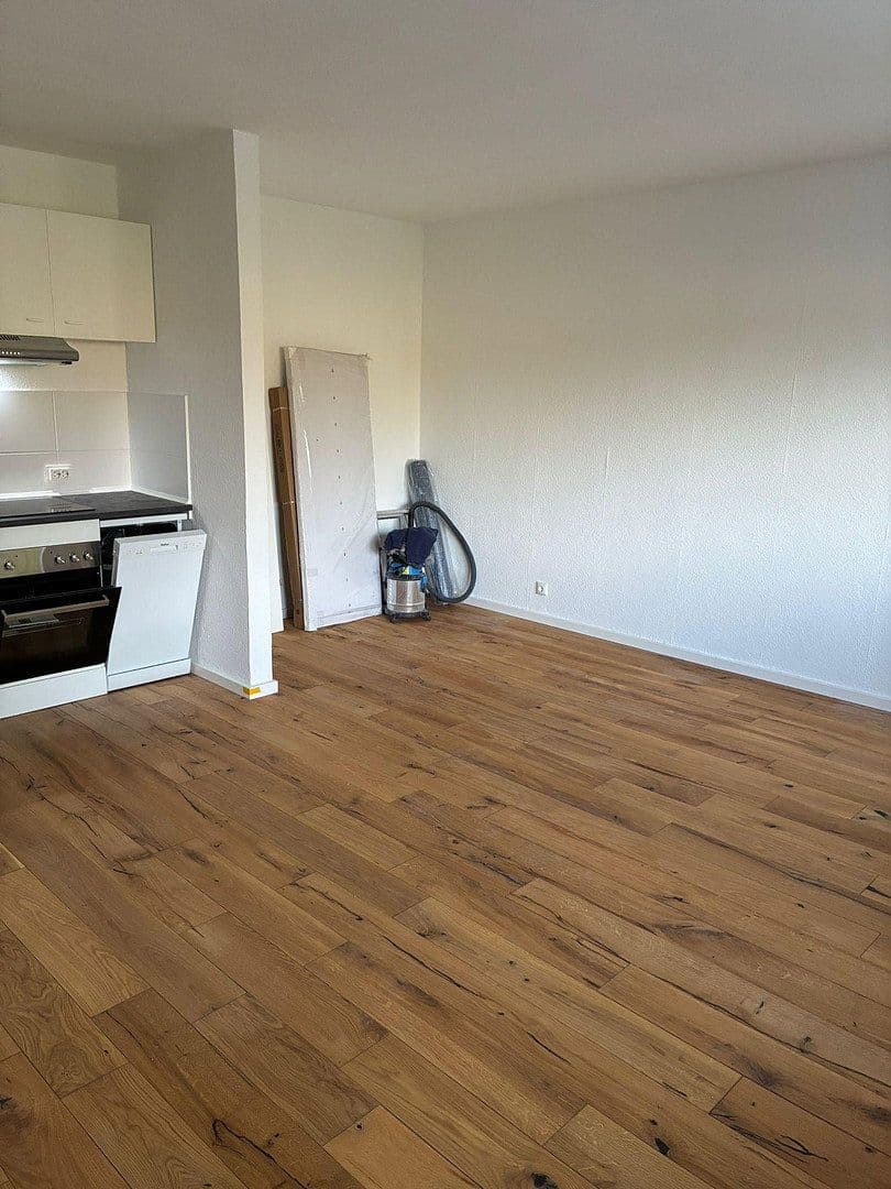 Prenájom bytu 1-izbový 36 m², Fleckenbühlstr. 20, Frankfurt am Main - Bonames, Hesensko Prenájom bytu 1-izbový 36 m², Fleckenbühlstr. 20, Frankfurt am Main - Bonames, Hesensko